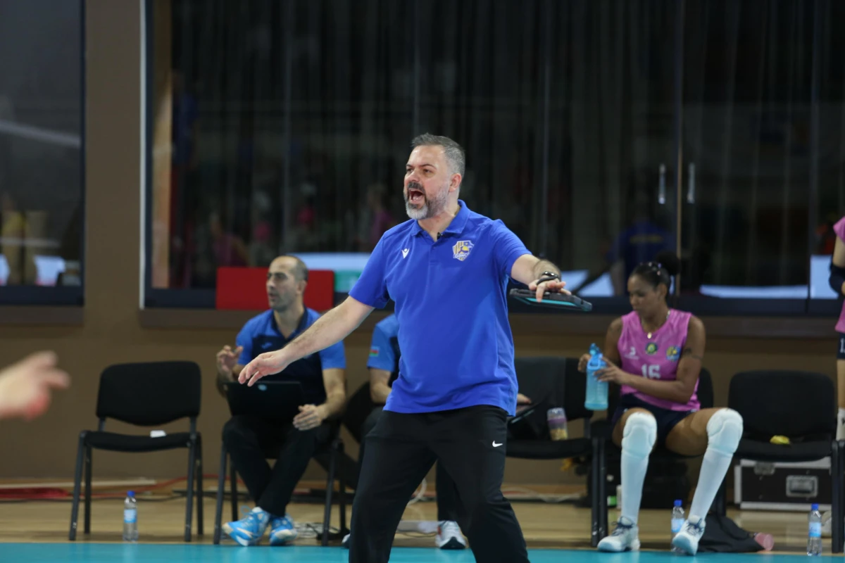 Qadın voleybolçular arasında Yüksək Liqaya start verilib - FOTO 