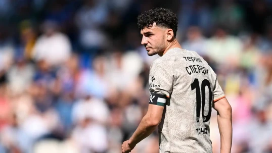 "Qalatasaray" erməni futbolçunu transfer etmək istəyir