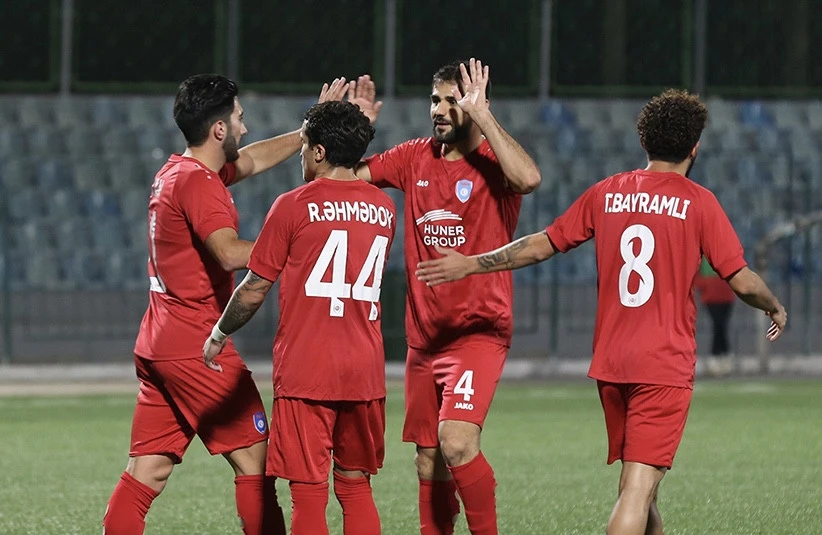 “Karvan-Yevlax“ “Turan Tovuz”a qarşı - YENİLƏNİR