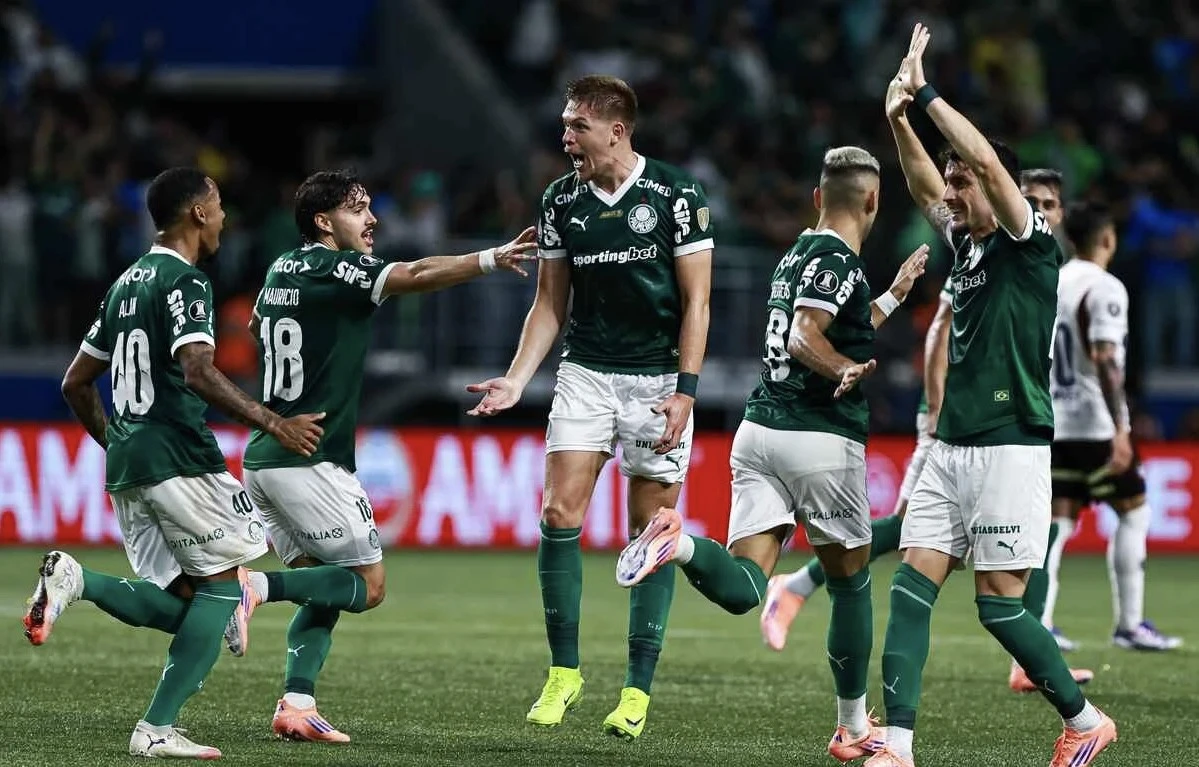 Libertadores kubokunda finalçılar bəlli olub