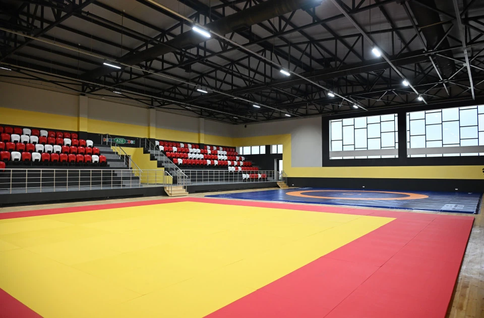 Prezident İlham Əliyev Yevlax Olimpiya İdman Kompleksinin açılışında iştirak edib - FOTO 