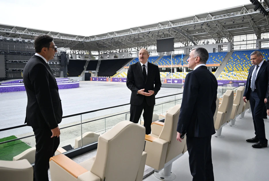 Prezident İlham Əliyev Gəncə şəhər stadionunun açılışında iştirak edib - FOTO 