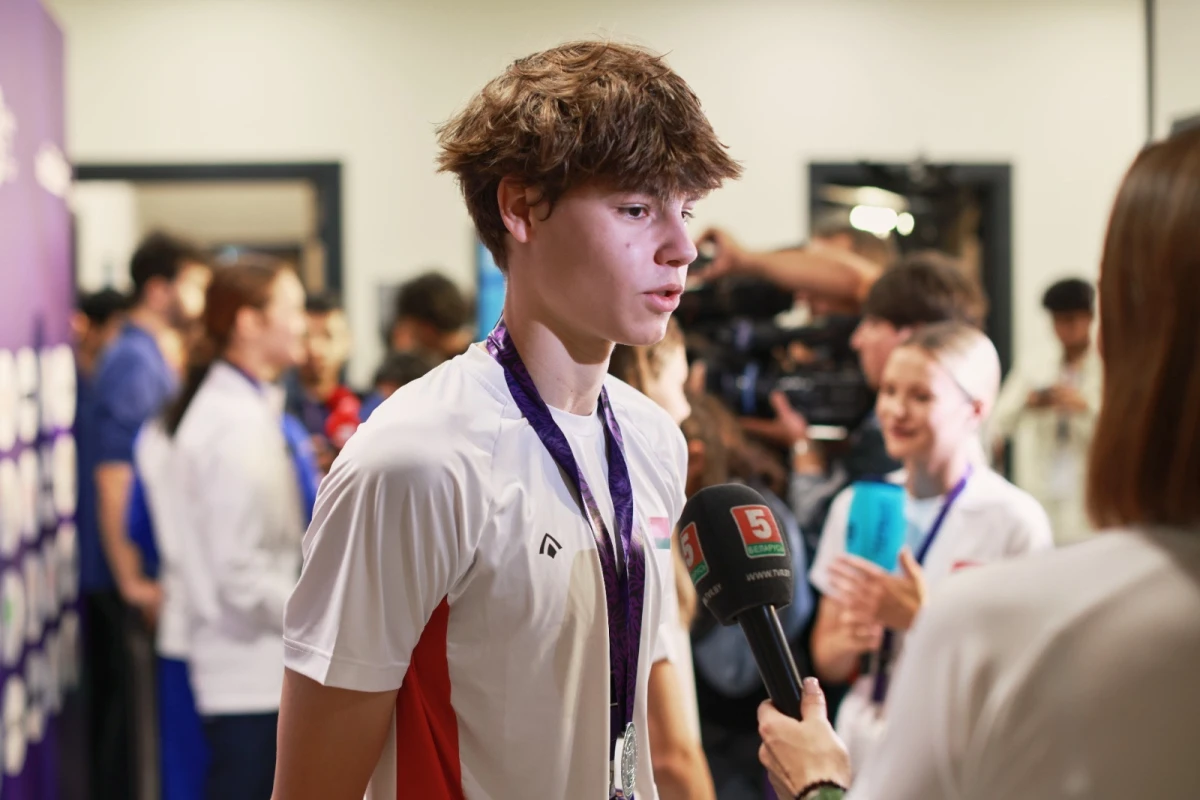 III MDB Oyunları: Azərbaycan üzgüçülükdə ilk medalını qazandı - FOTO 