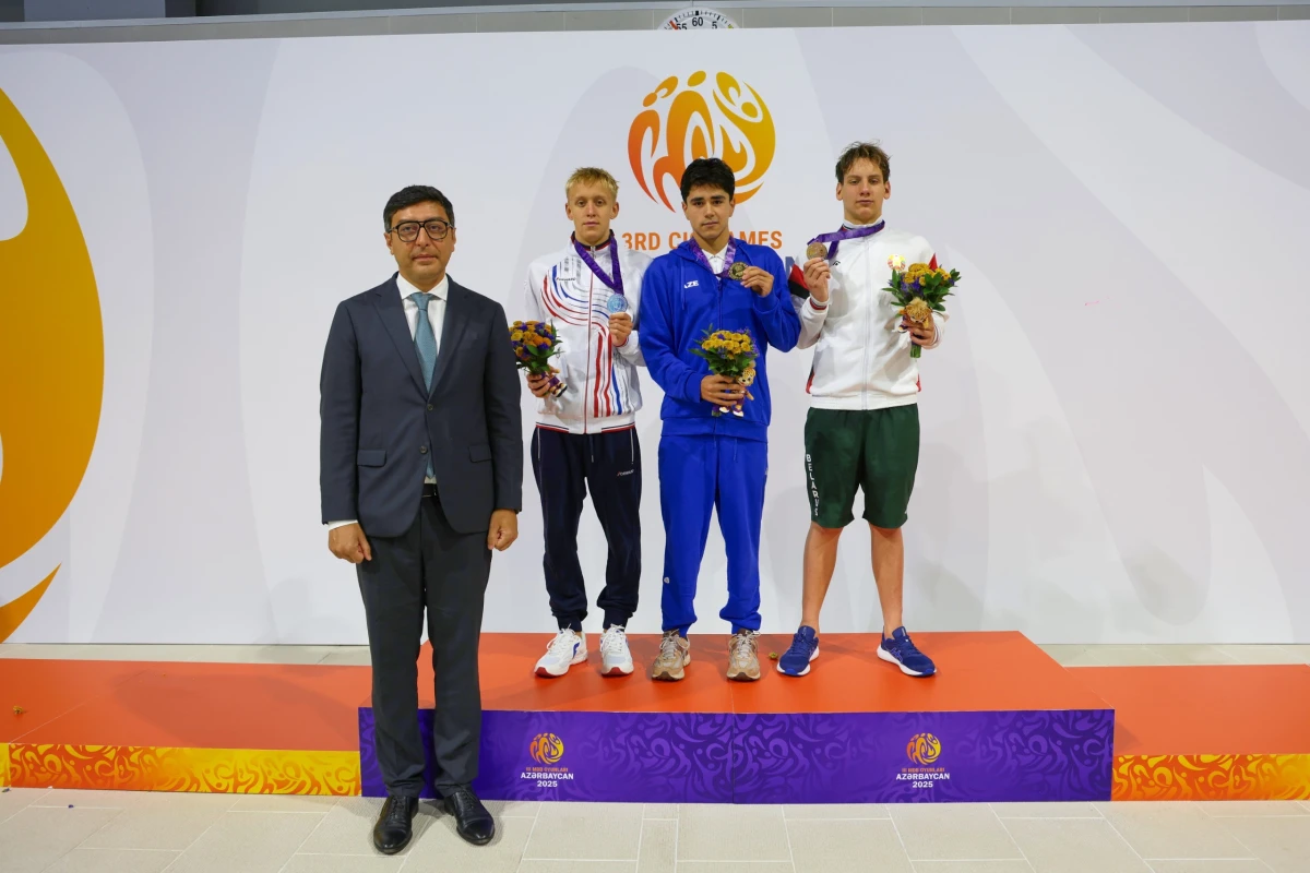 MDB Oyunlarında daha bir uğur: Azərbaycanlı üzgüçü çempion oldu - FOTO 