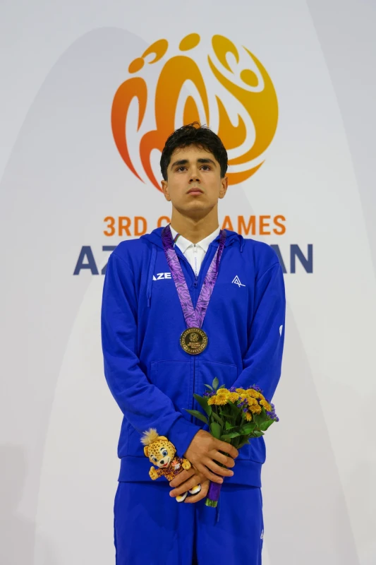 MDB Oyunlarında daha bir uğur: Azərbaycanlı üzgüçü çempion oldu - FOTO 