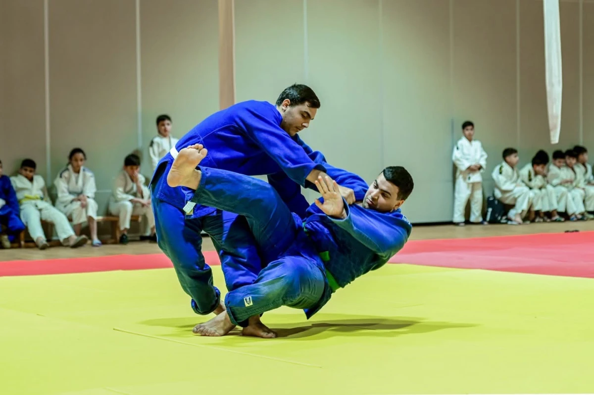 Gəncədə kəmər dərəcələri üzrə imtahan keçirilib - FOTO 