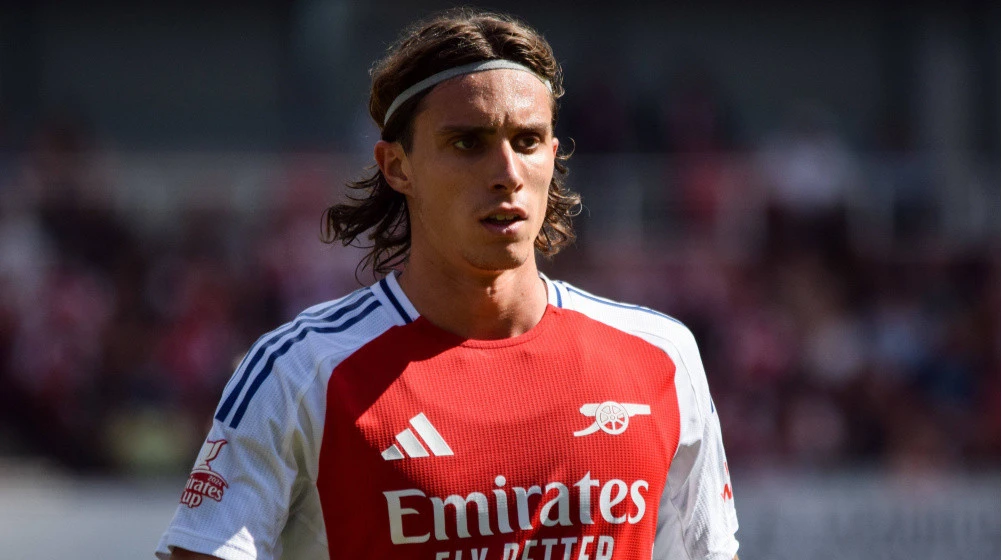 "Arsenal"ın müdafiəçisi yenidən A Seriyasında çıxış edə bilər