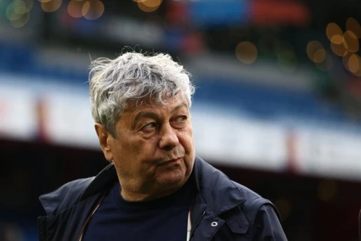 Rumıniya millisində ayrılıq - RƏSMİ 