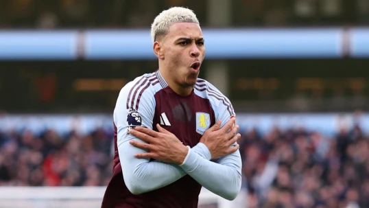 “Aston Villa”nın futbolçusu Bundesliqa yolunda