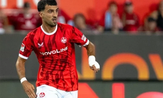 Emreli oynamadı, komandası qələbə qazandı