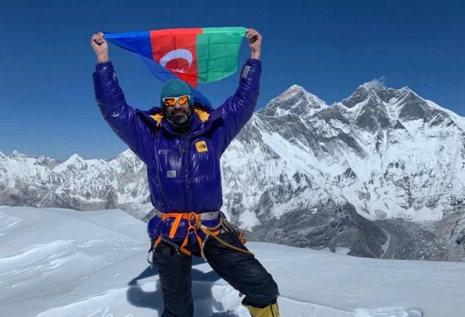 Azərbaycanlı alpinist 9-cu səkkizminlik zirvəyə yüksəlib