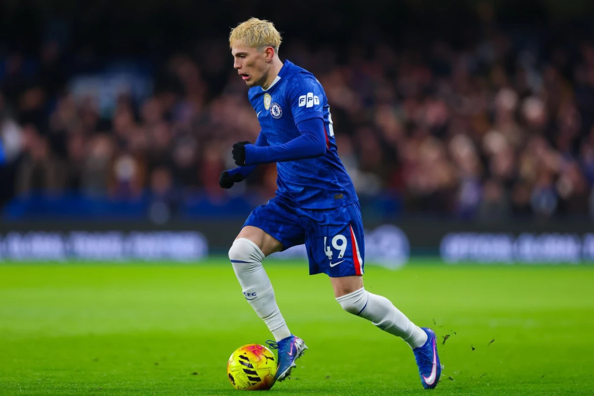 Qarnaço "Çelsi"ni tərk edir