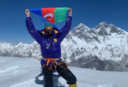 Azərbaycanlı alpinist 9-cu səkkizminlik zirvəyə yüksəlib