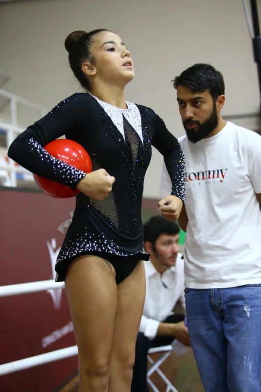 Bədii gimnastika üzrə ölkə çempionatına yekun vurulub - FOTO 