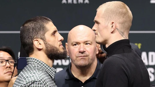 İslam Maxaçev titulunu qorudu – UFC-də 17-ci ardıcıl qələbə 