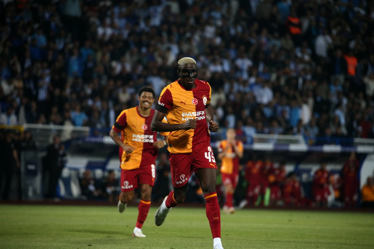 “Qalatasaray” liderliyə yüksəldi