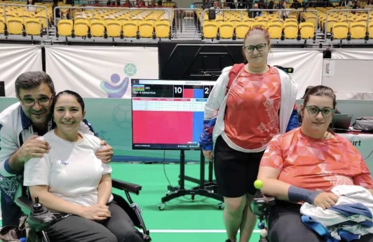 Sona Ağayeva dünya çempionatının yarımfinalında