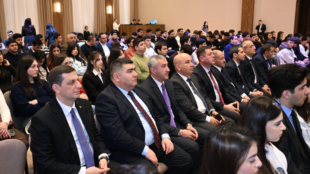 Azərbaycan Gənclərinin XI Forumunun ikinci günü Xankəndidə davam edib - FOTO 