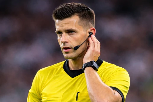 Şamaxıda ŞOK!  -  HAKİMİN QULAQLIĞI İŞLƏMƏYİB  