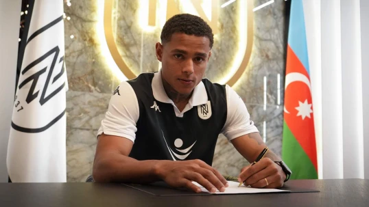 Braziliyalı vinger “Neftçi”də - RƏSMİ 