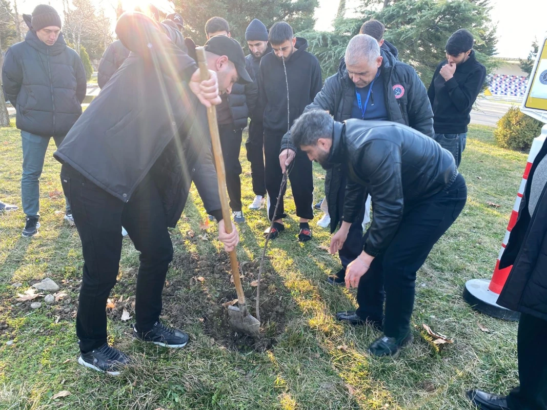 120 ilə 120 ağac - “DİFAİ”DƏN MARAQLI AKSİYA  - FOTO 