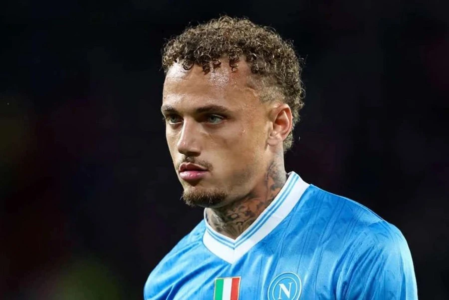 "Qalatasaray" "Napoli"nin futbolçusu ilə maraqlanır