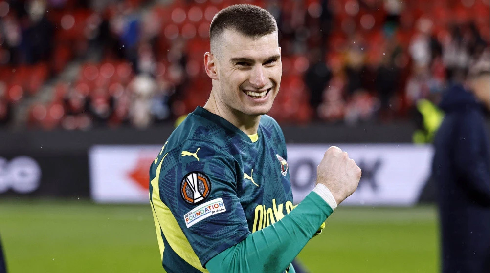 “Fənər”in qolkiperi sabiq klubuna qayıdır?