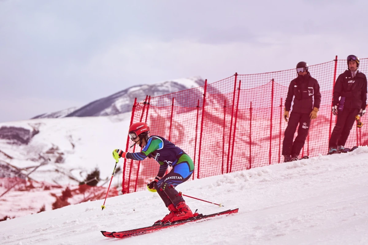 “Azerbaijan Open” beynəlxalq dağ xizəyi turnirinin ikinci turu keçirilib - FOTO 