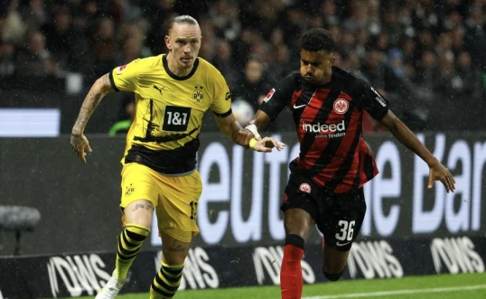 Bundesliqa: “Dortmund” “Ayntraxt” səfərindən bir xalla qayıdır