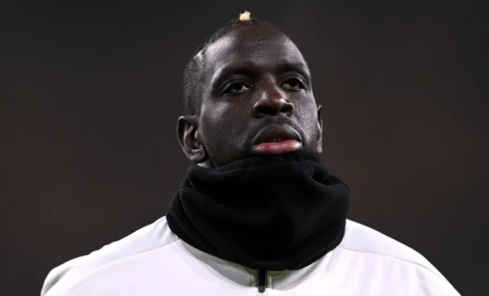 Fransa millisinin sabiq üzvü karyerasını bitirib