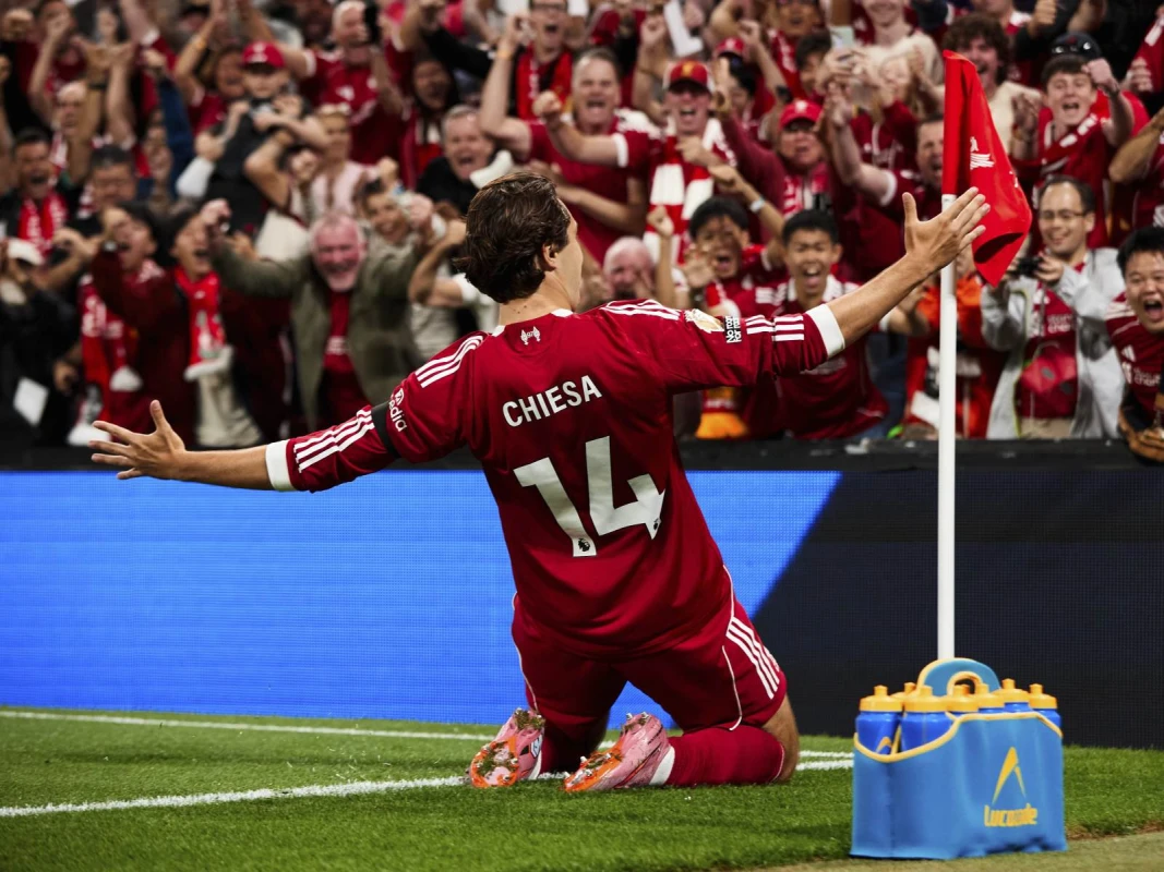 Kyeza “Yuventus”a qayıtmaq istəyir – 6 milyonluq fədakarlıq 