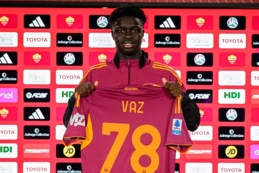 "Roma" heyətini 18 yaşlı futbolçu ilə gücləndirib