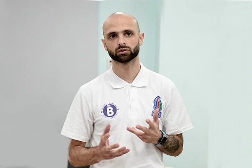 Millinin baş məşqçisi: "Qarşıda bizi çox iş gözləyir"