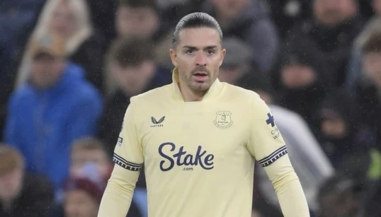 İngiltərəli vinger sıradan çıxdı - 3 ay oynamayacaq 