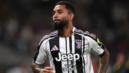 “Yuventus”un futbolçusu Premyer Liqaya qayıdır