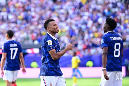 Mbappe dubl etdi - Matçın ən yaxşısı seçildi 