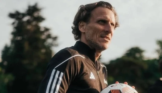 Uruqvayda yeni baş məşqçi: Dieqo Forlan millidə 