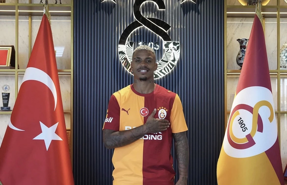 Lemina daha 2 il “Qalatasaray”da