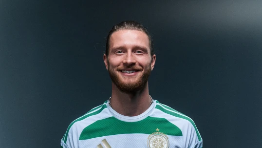 Kasper Hö “Seltik”də – 5 illik müqavilə