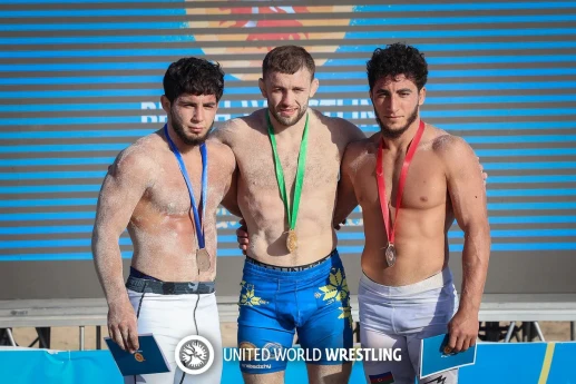Azərbaycanın çimərlik güləşçiləri Dünya Seriyasının II mərhələsində iki medal qazanıblar
