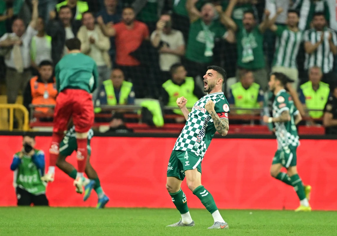 “Beşiktaş” və “Trabzonspor” istəyir – “Konyaspor” qiyməti açıqladı 