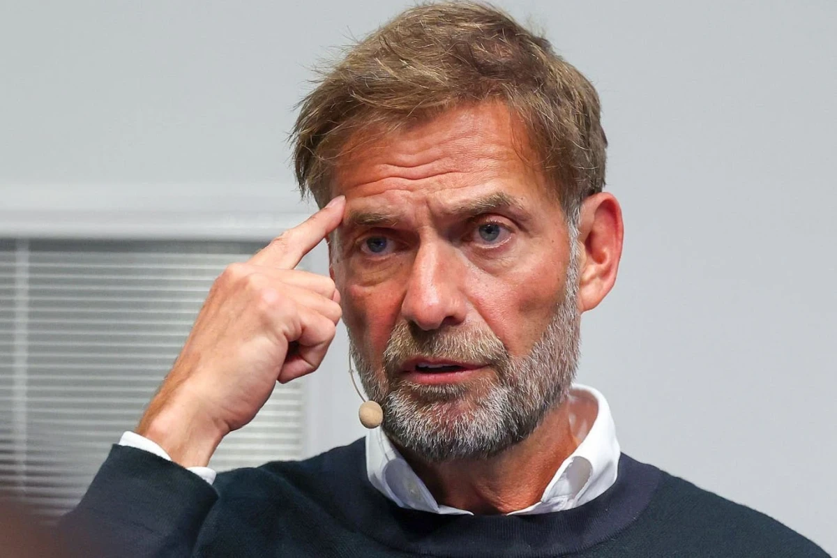 Kloppun meneceri əsəbiləşdi – “Axmaq xəbərlərdən çox narahatam” 