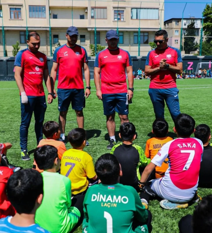 "Sabah" akademiyası üçün futbolçu seçdilər - FOTOLAR 