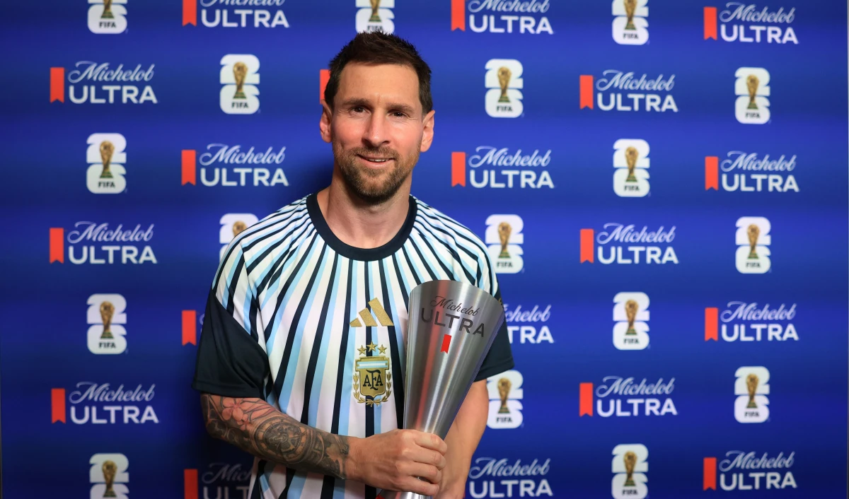 Messi matçın ən yaxşısı seçildi - Rekordlarla dolu gecə 