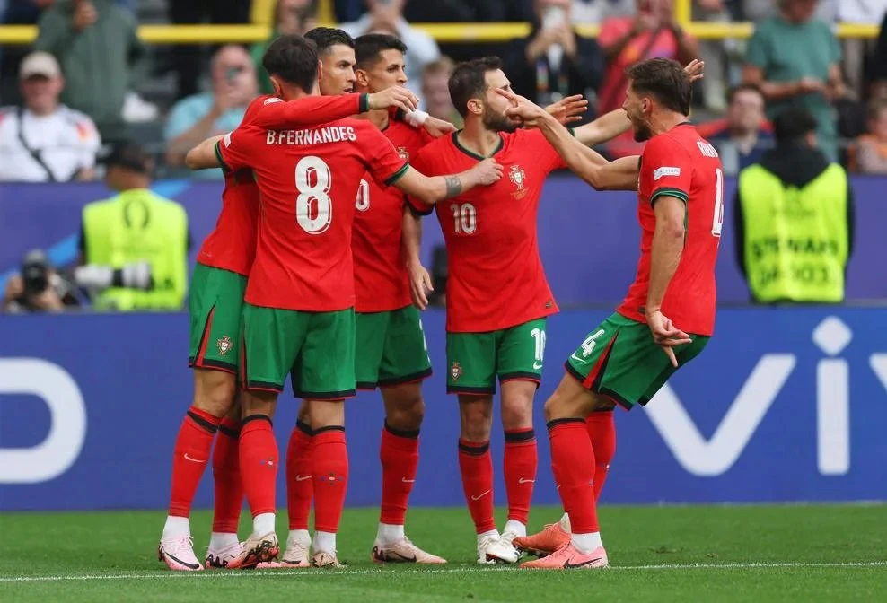 DÇ-2026: Kolumbiya - Portuqaliya: Heyətlər - Ronaldo ilk 11-də 