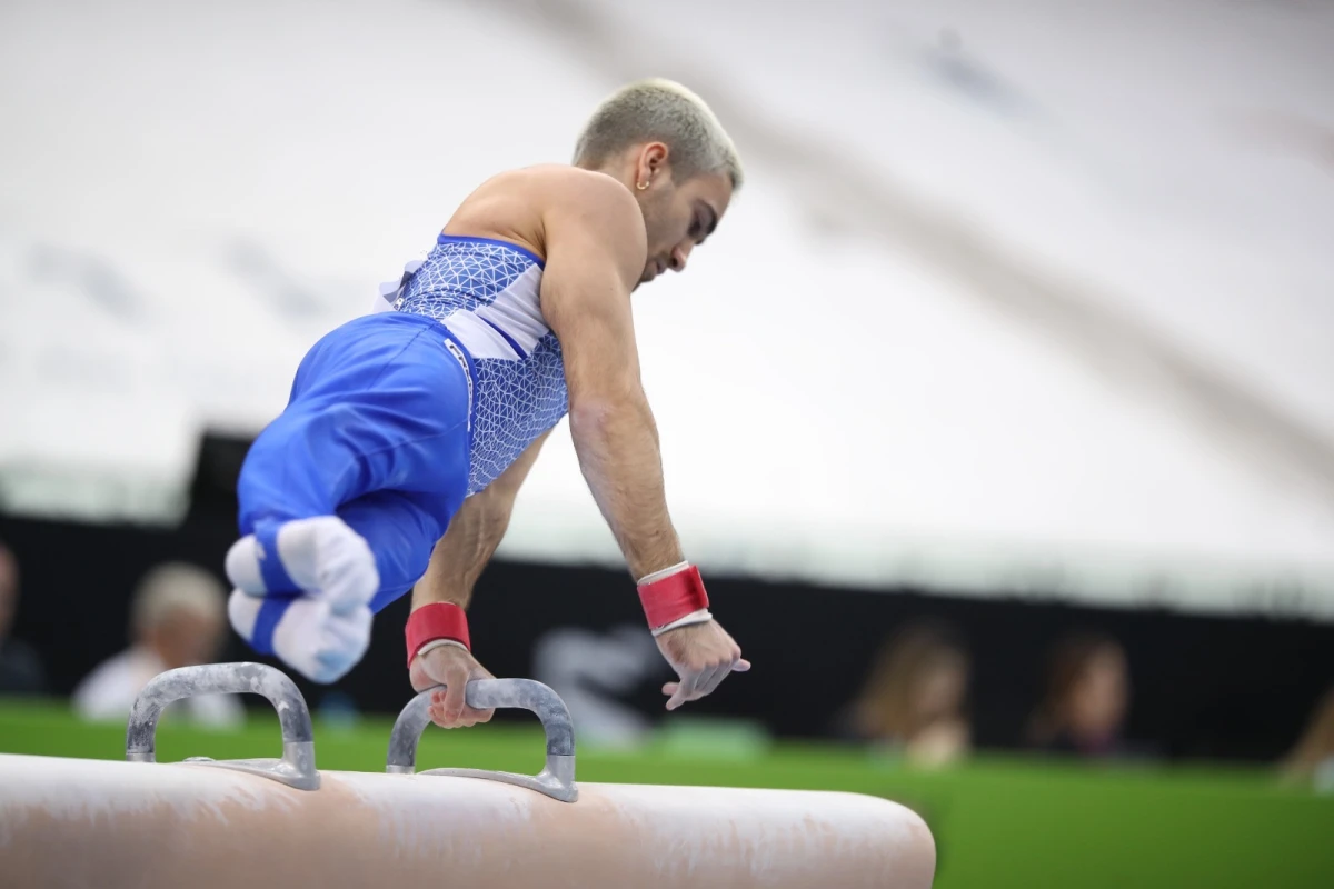 Daha bir gimnastımız Dünya Kubokunun finalında - FOTO 