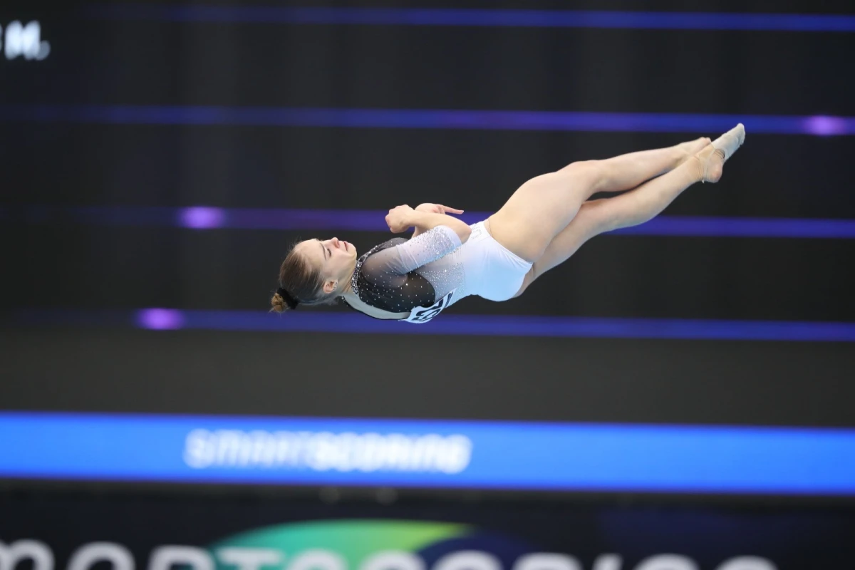 Daha bir gimnastımız Dünya Kubokunun finalında - FOTO 