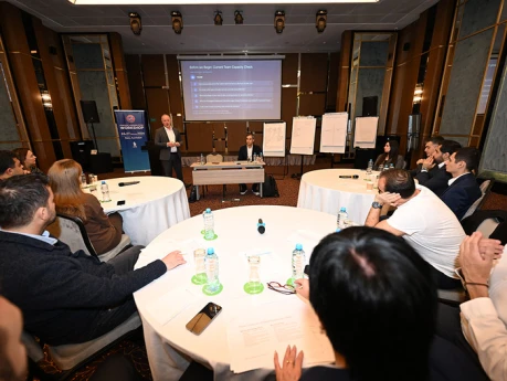 Strateji Kommunikasiyalar üzrə seminar keçirilib