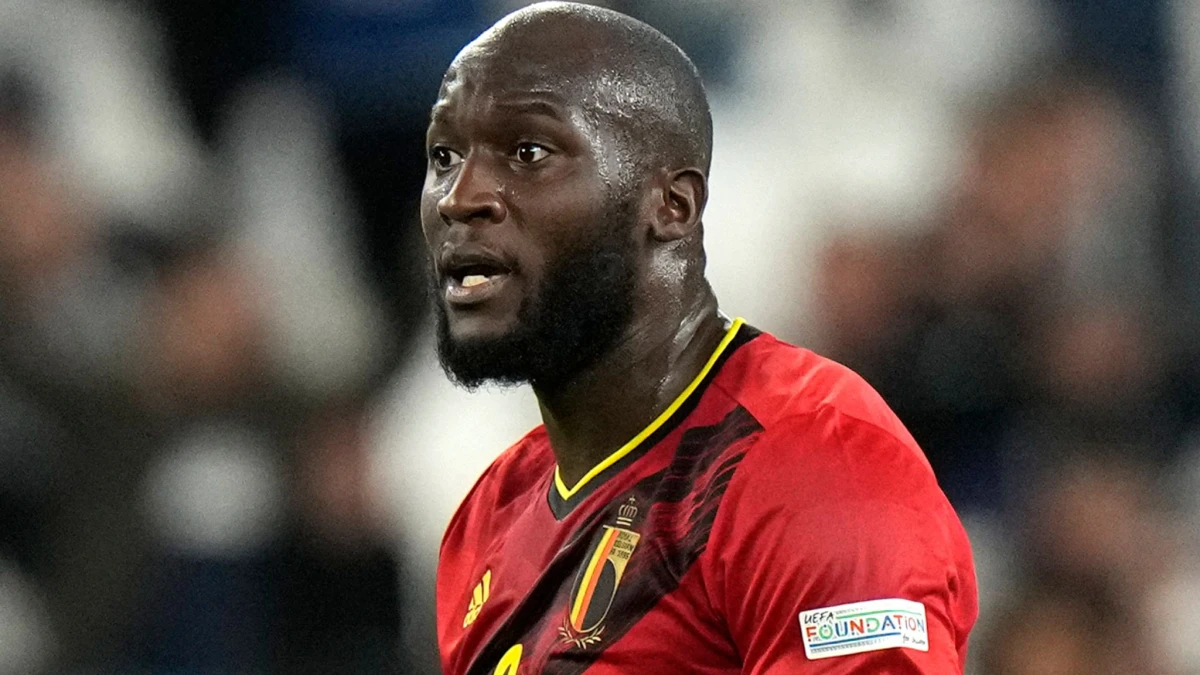 Lukaku millinin heyətindən kənarlaşdırıldı