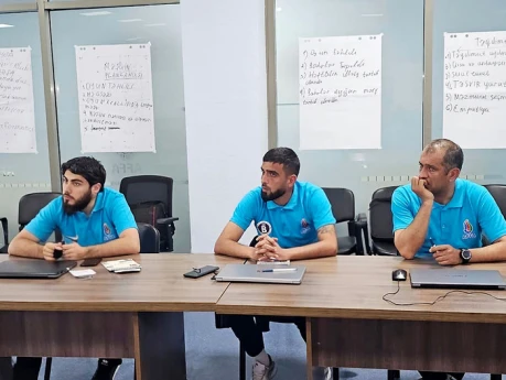 UEFA B kursu keçirilib